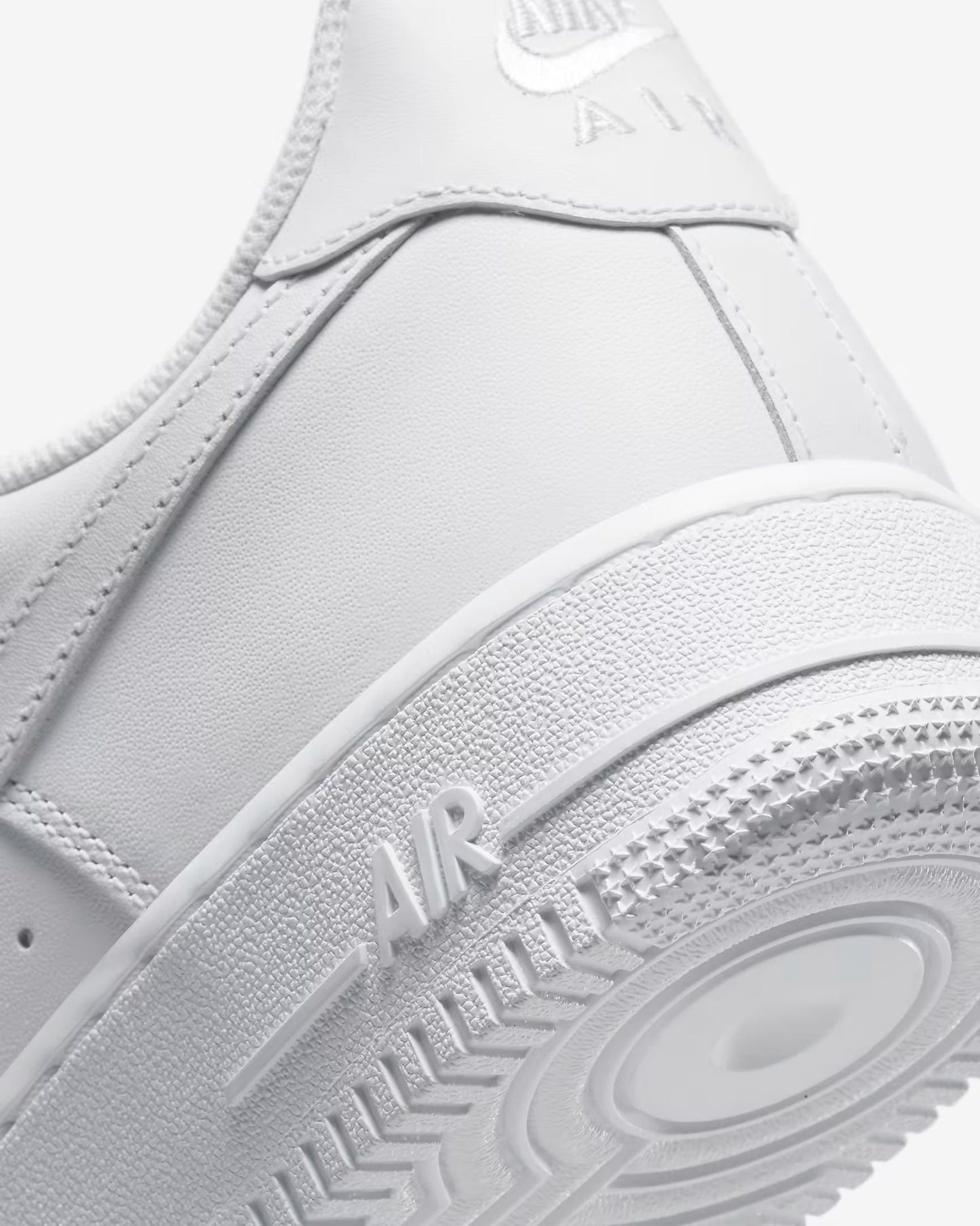 White Air Force 1 '07